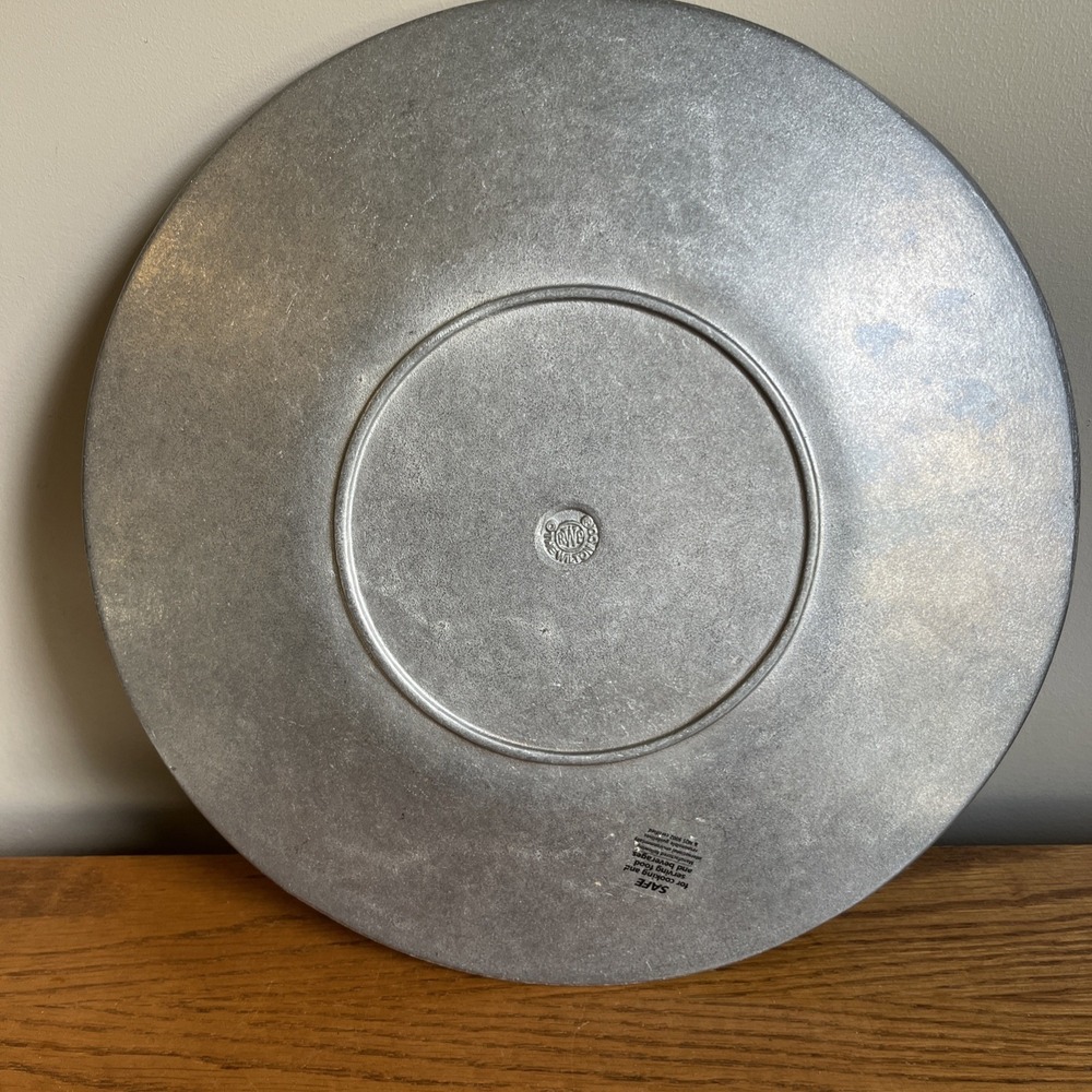 Pewter Platter Wilton Armetale William & Mary 13" Round Tray / Platter / Plate - Picture 2 of 7